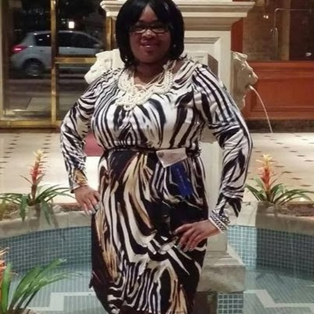 Meet your Posher, Kevia